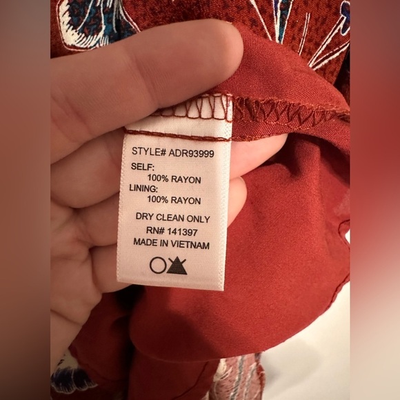 ASTR The Label Tie Front Floral Midi Dress Wine Red Burgundy Paisley Size Medium - Picture 5 of 7